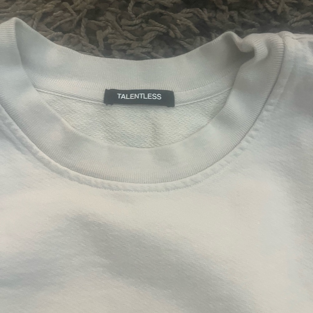Talentless Bundle of 3 -
2 joggers 1 sweatshirt - Picture 12 of 14